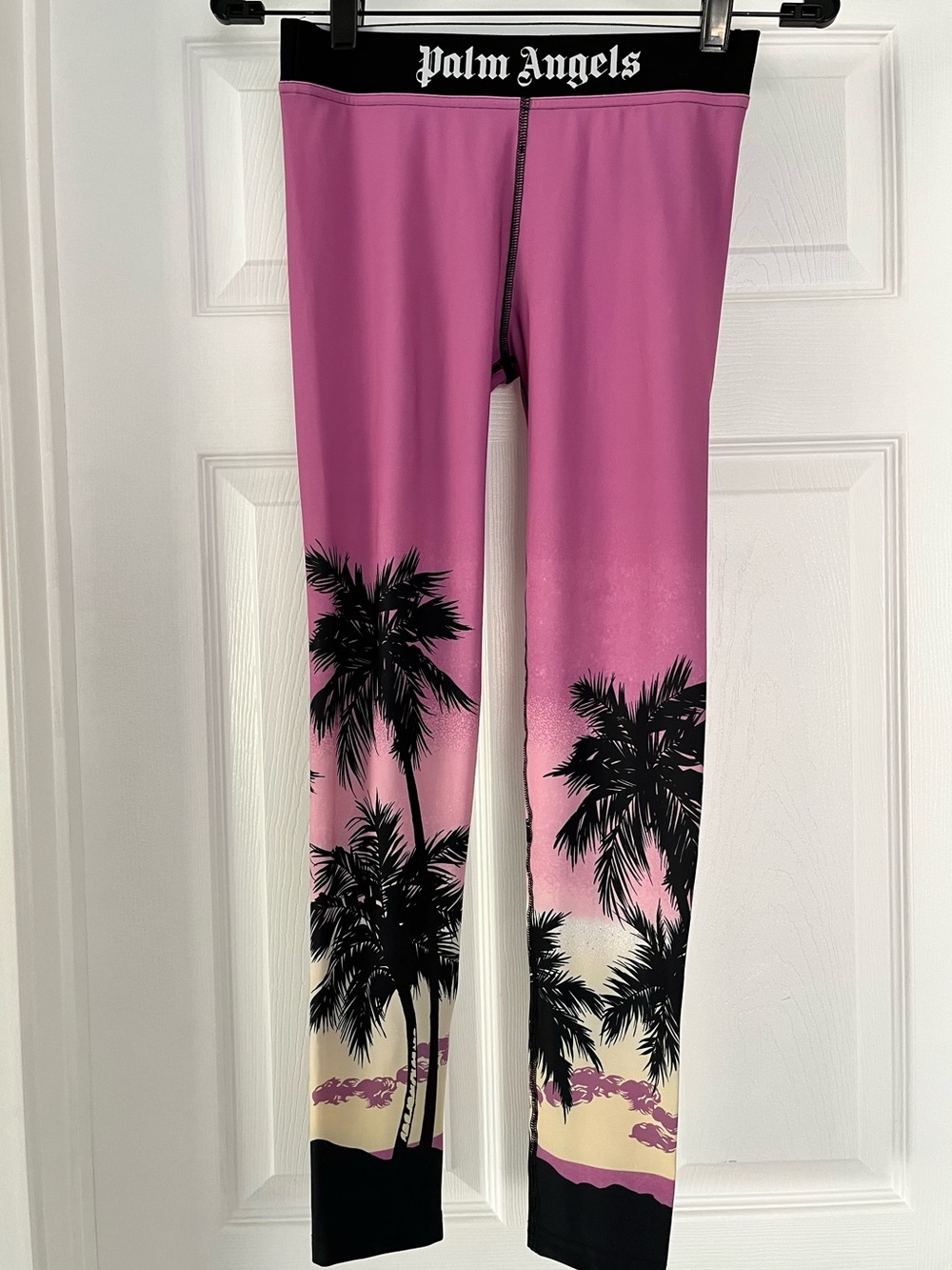 Palm Angels Pink and Cream Palm Tree Active Set - Picture 2 of 6
